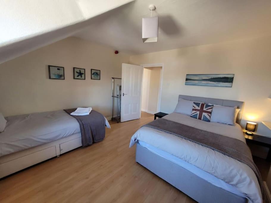 Spacious Cosy Apartment Llandudno Exterior photo